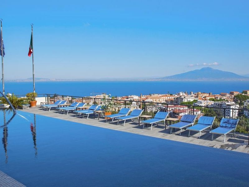 Hilton Sorrento Palace 4*