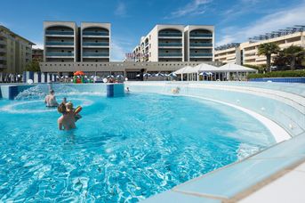 Imperial Aparthotel