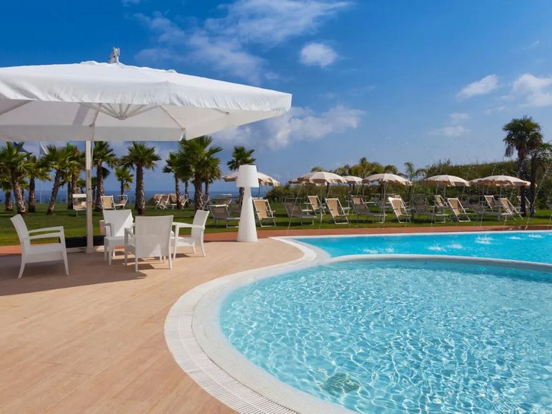 Infinity Resort Tropea