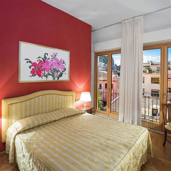Isabella (Taormina)