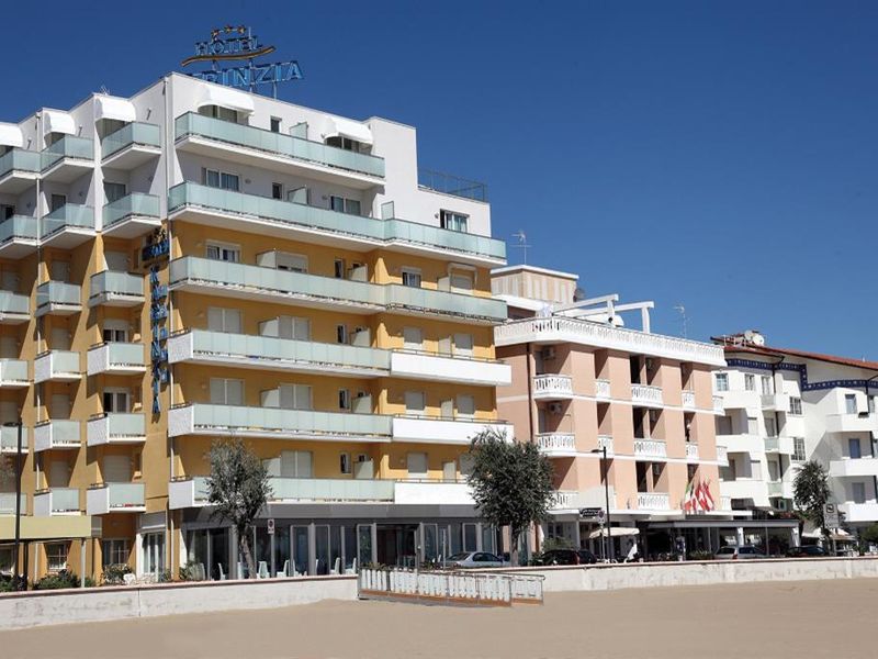 Karinzia 3*