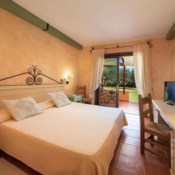 Lantana Resort