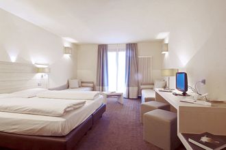 HOTEL LE BLANC