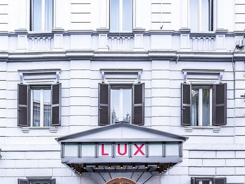 Lux Raeli 4*