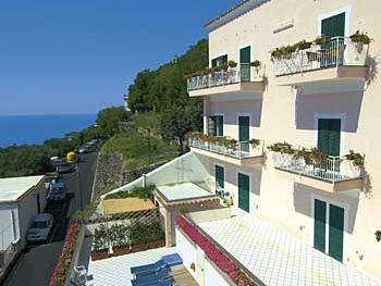 Margherita 3*
