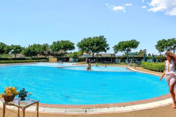 Marina del Marchese - Beach Resort