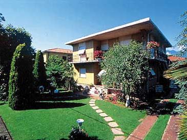 Marina Di Massa 3*