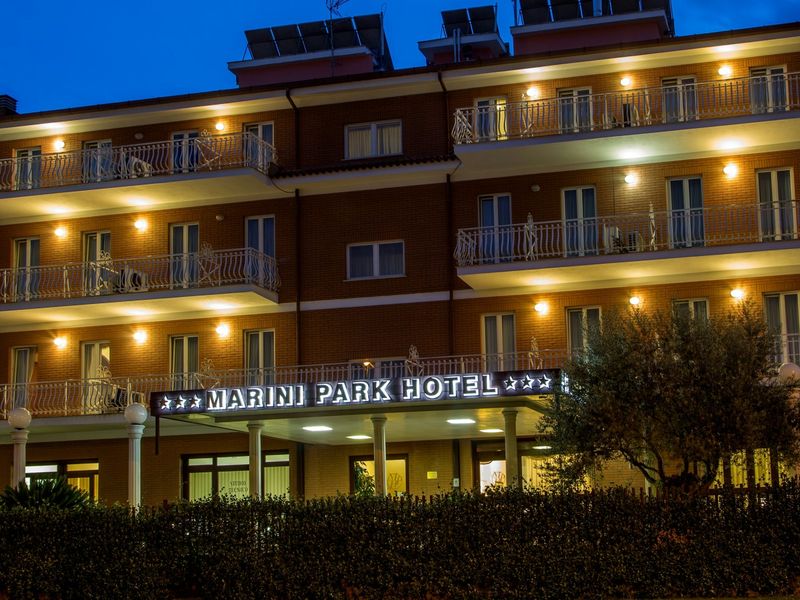 Marini Park 3*