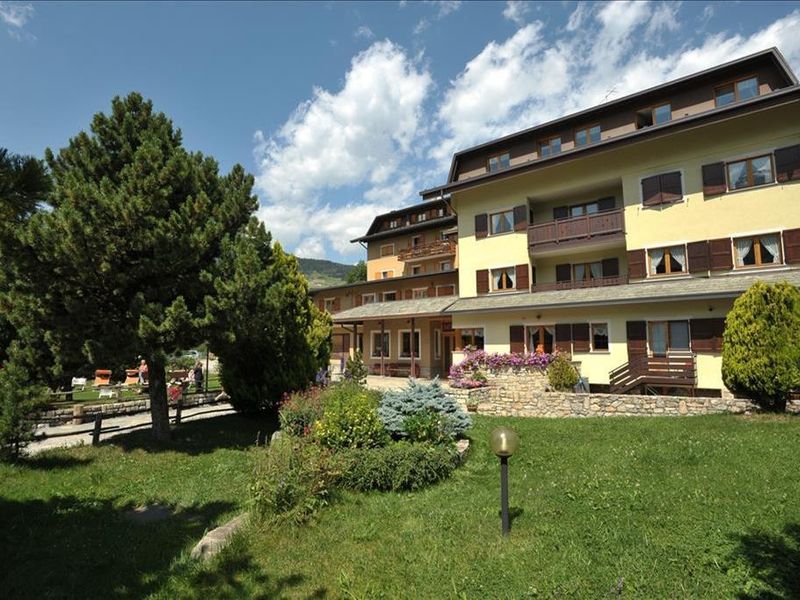 Meuble Sci Sport Residence 3*