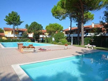 Nautilus (Bibione) 3*