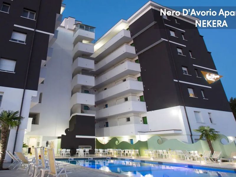 Nero Davorio Aparthotel 4*