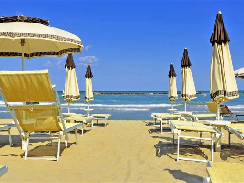 Nuova Riccione 2*