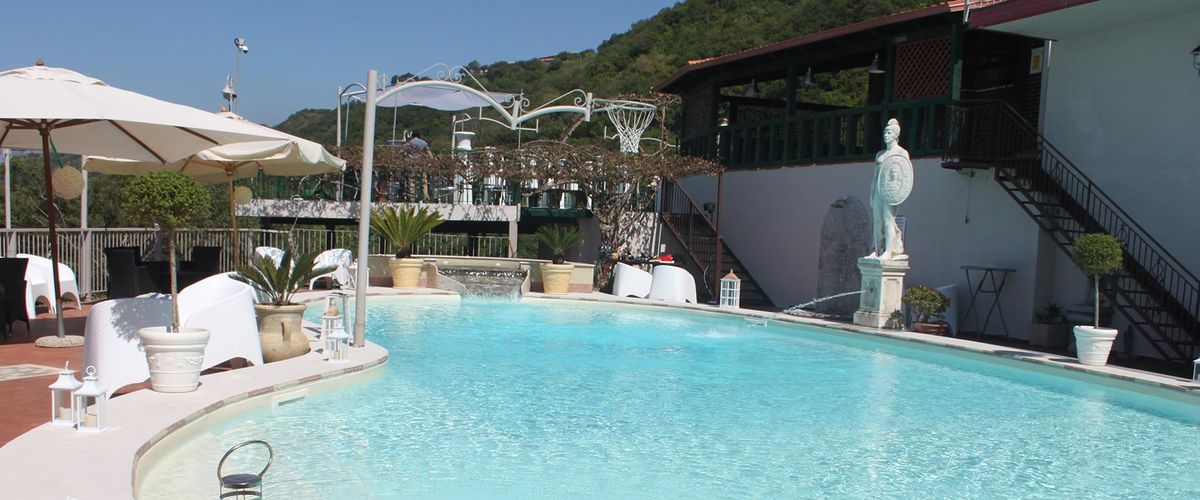 teren hotelu, basen, sport i rekreacja