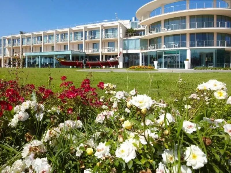 Pisa Tower Plaza 5*