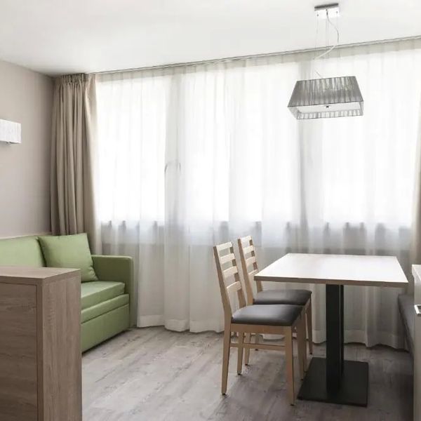 Pradalago Residence
