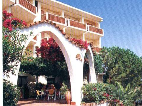Punta Faro 3*