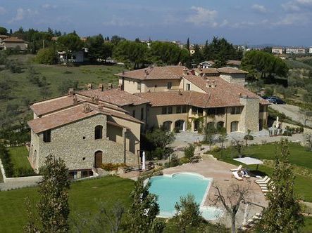 Relais Borgo Di Cortefreda 4*