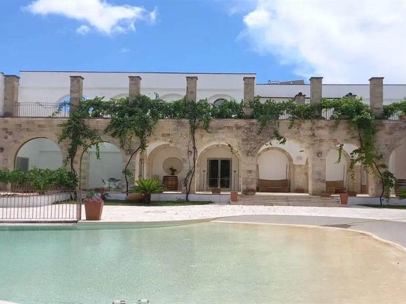 Relais Porta del Sud 4*