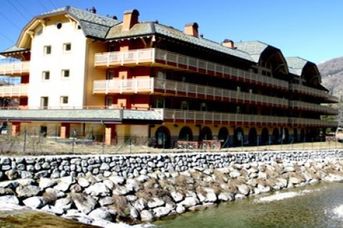 Residence Club (Ponte Di Legno)