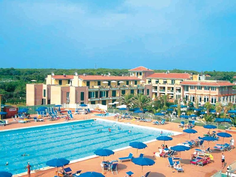 Residence Continental Resort