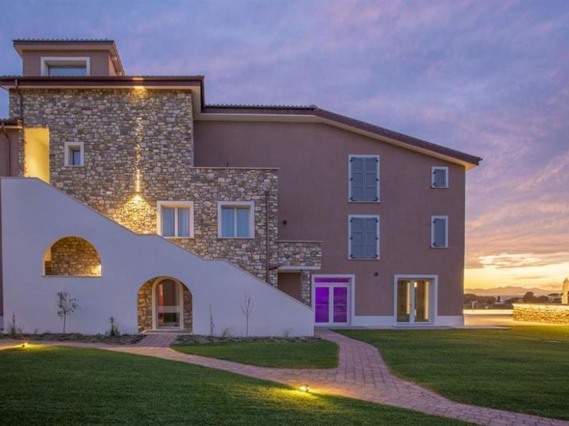 Riva Toscana Golf Resort & SPA