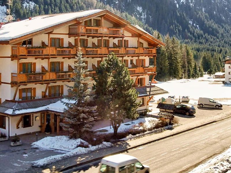Rododendro (Campitello Di Fassa) 3*
