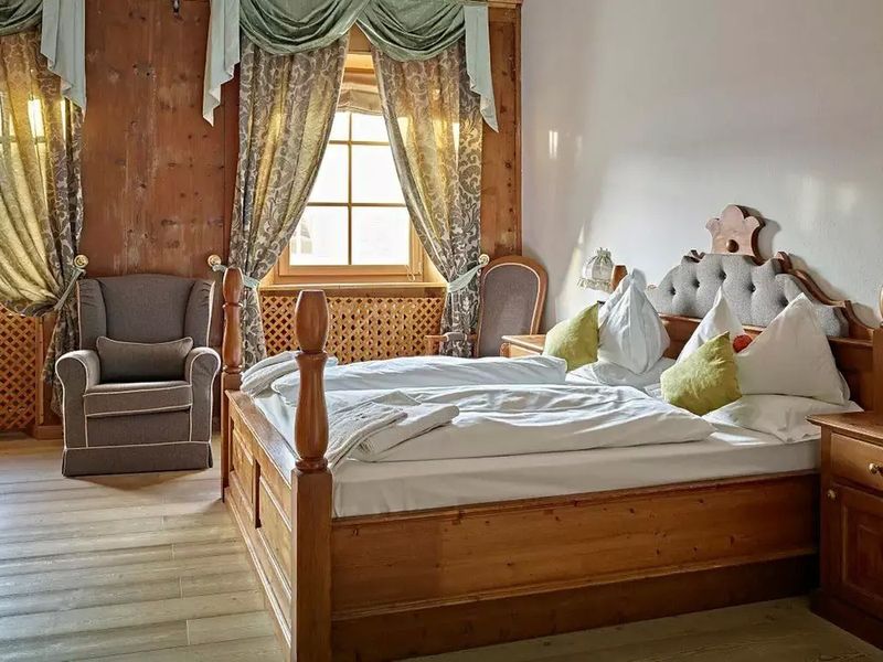 Romantic Excelsior (Cavalese)