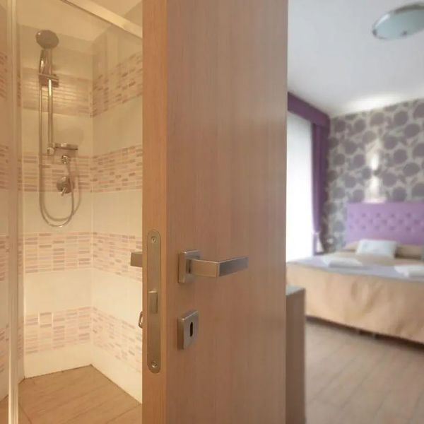 Rome King Suite
