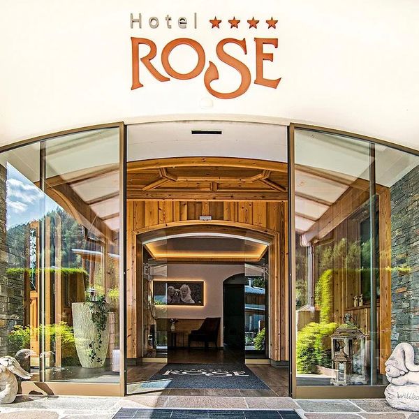 Rose