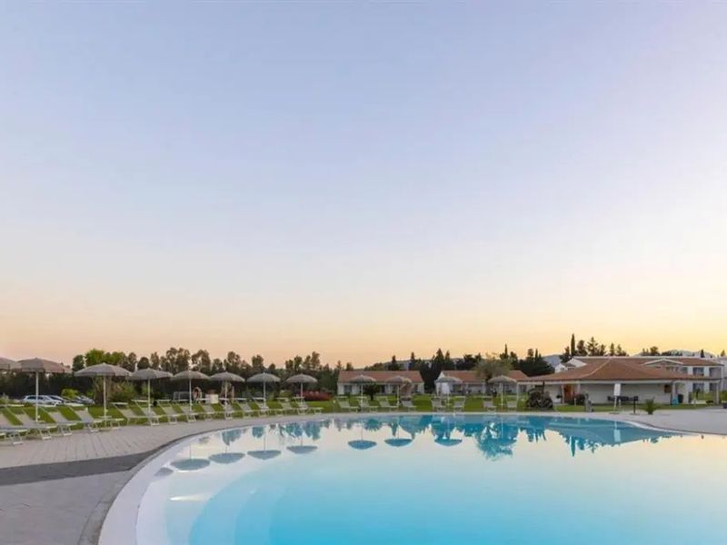 S Arena Beach Oasis 4*