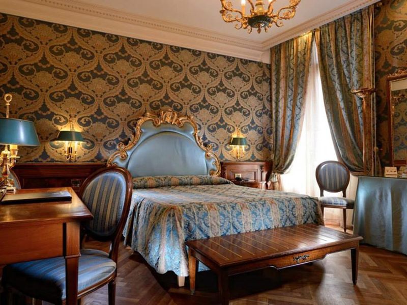 San Marco Luxury a Torre dell' Orologio Suites 4*