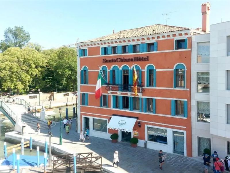Santa Chiara 3*