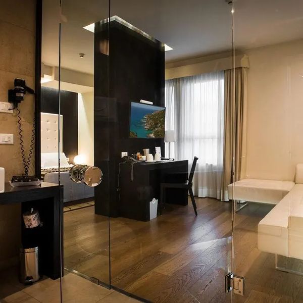 Sardegna Hotel Suites & Restaurant