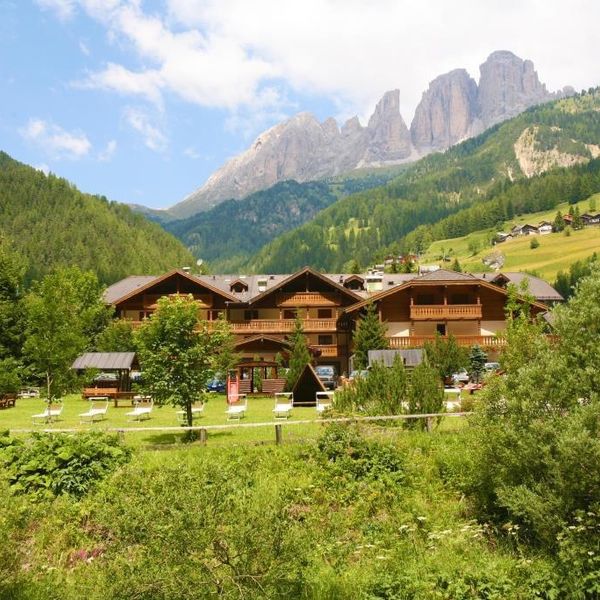 Sella Ronda & Dependance Serenella
