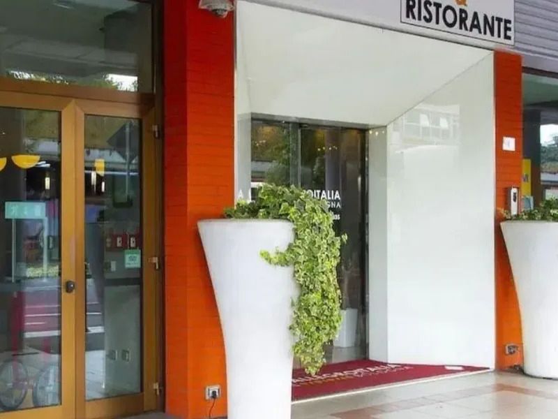 Smy Bologna Centrale (ex. 4 Viale Masini) 4*