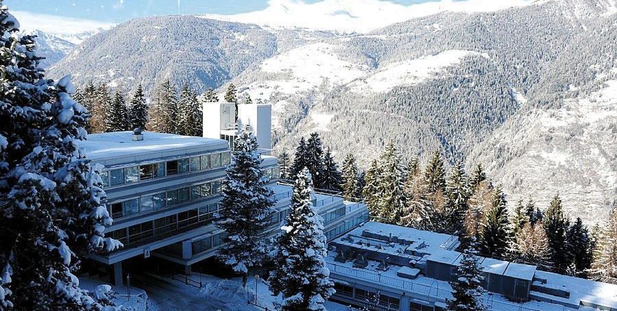 obiekt, teren hotelu, zwiedzanie