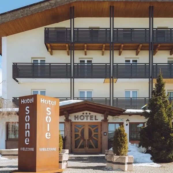 Sonne Sole /Chasca Living