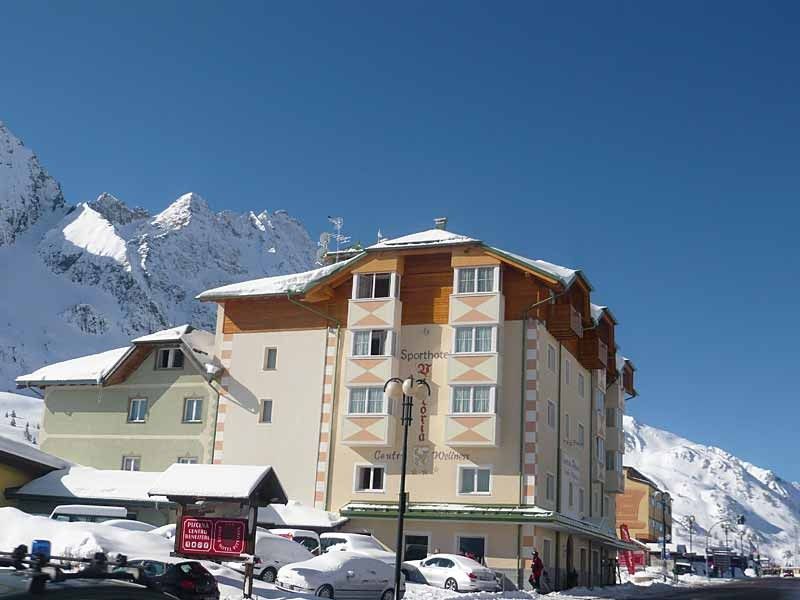 Sport Vittoria (Passo Tonale) 4*