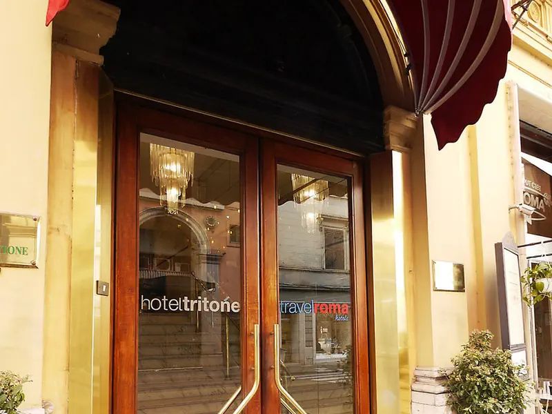 Tritone 3*
