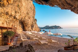 UNA Capotaormina ex ATA Capotaormina