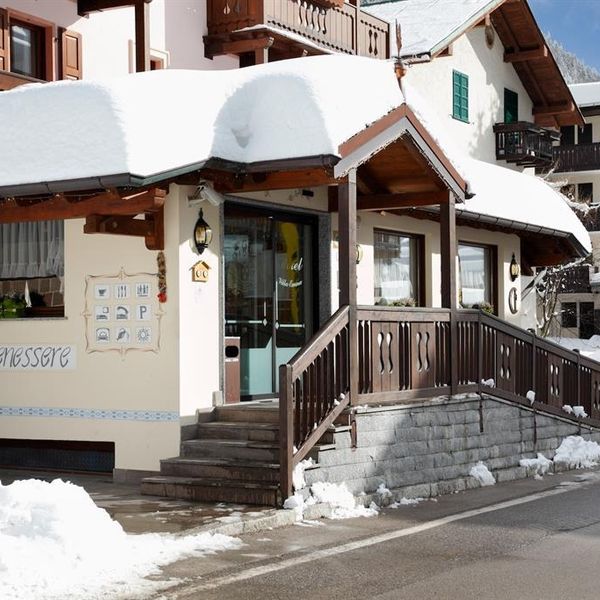 Villa Emma (Madonna Di Campiglio)