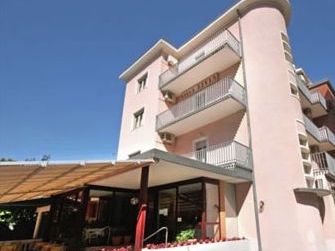 Villa Livia 2*