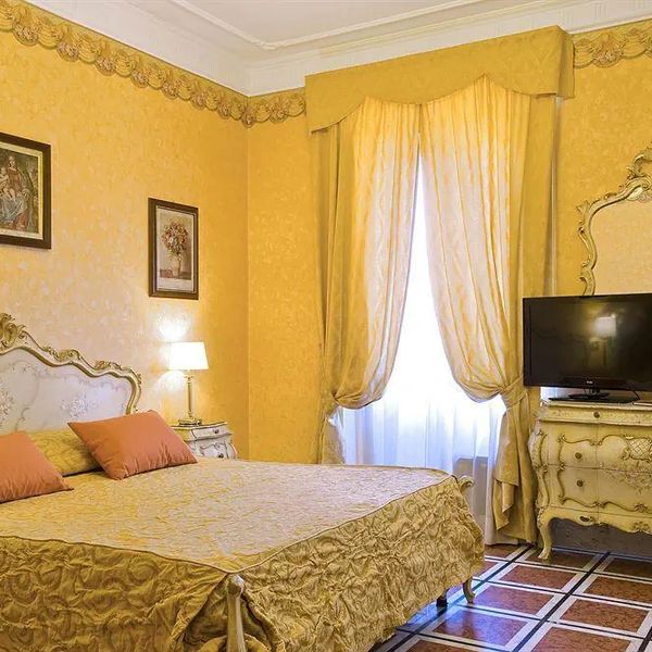 Villa San Lorenzo Maria