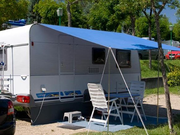 camping