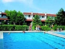 Villaggio Club Dei Pini 4*