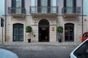 Vis Urban Suites & Spa