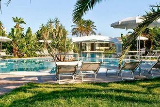 Voi Arenella Resort