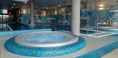 basen, jacuzzi