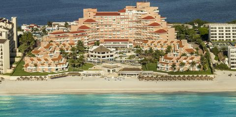 obiekt, teren hotelu