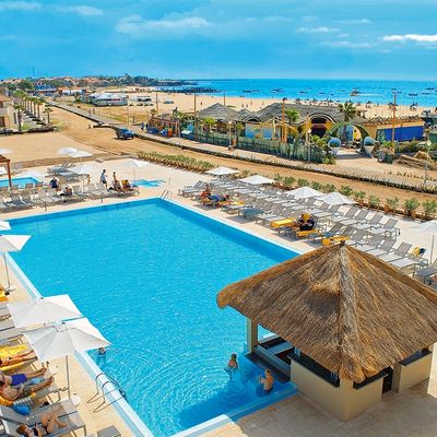 Oasis Atlantico Salinas Sea - Sal